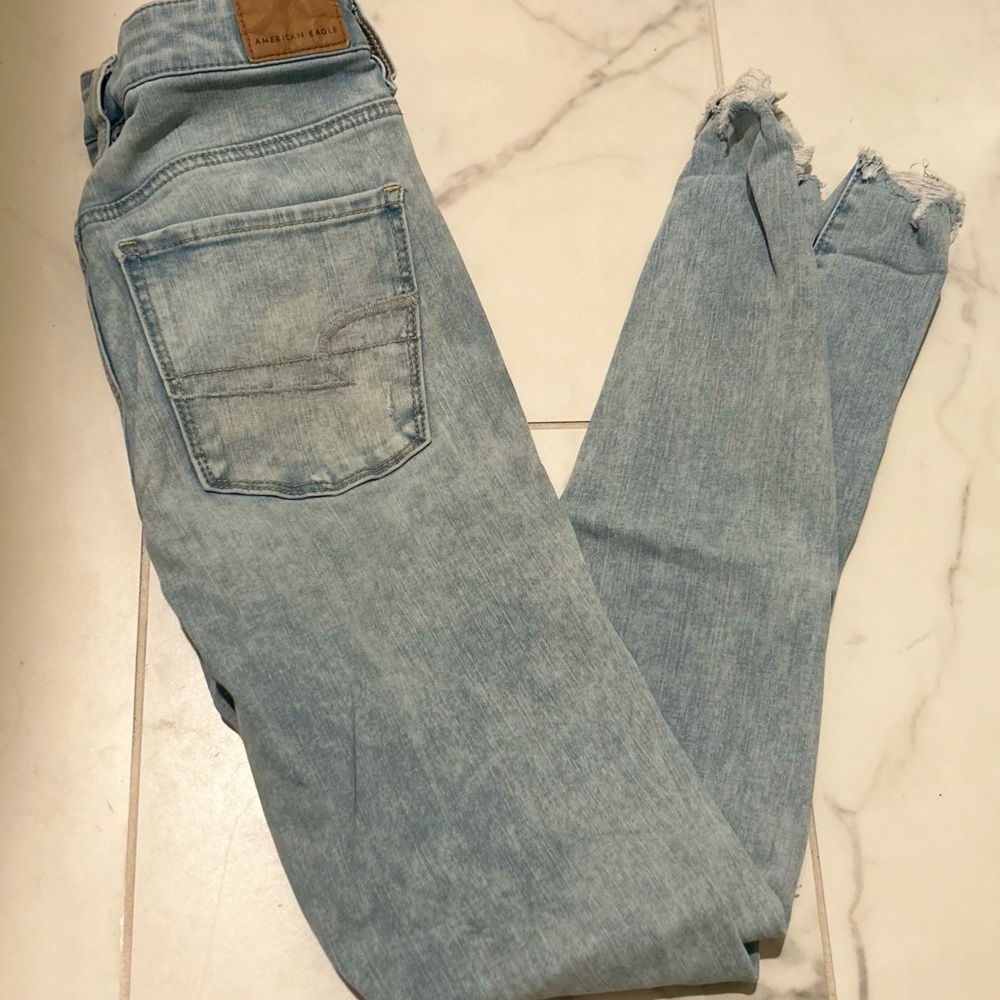 American Eagle Jeans - Picture 3 of 4